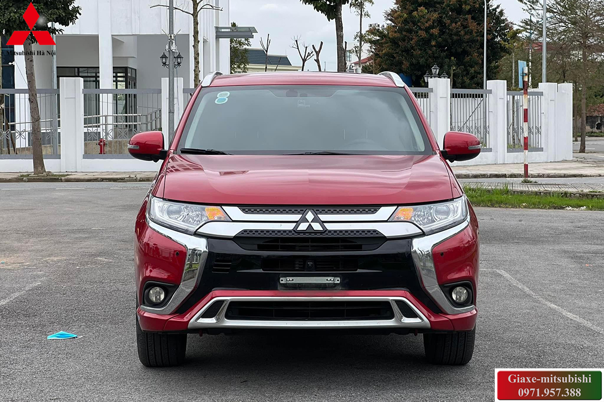 xe mitsubishi outlander 2024 cvt màu đỏ