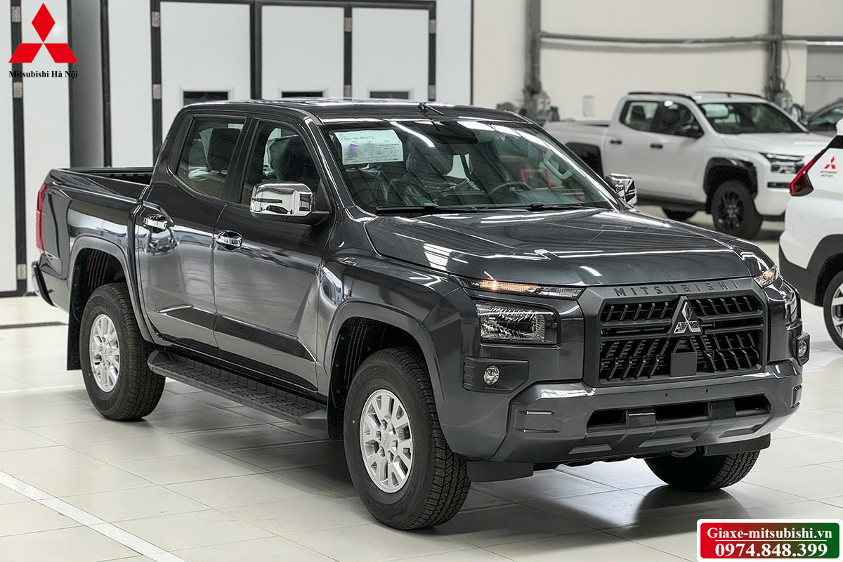 Xe bán tải Mitsubishi Triton 2024 GLX