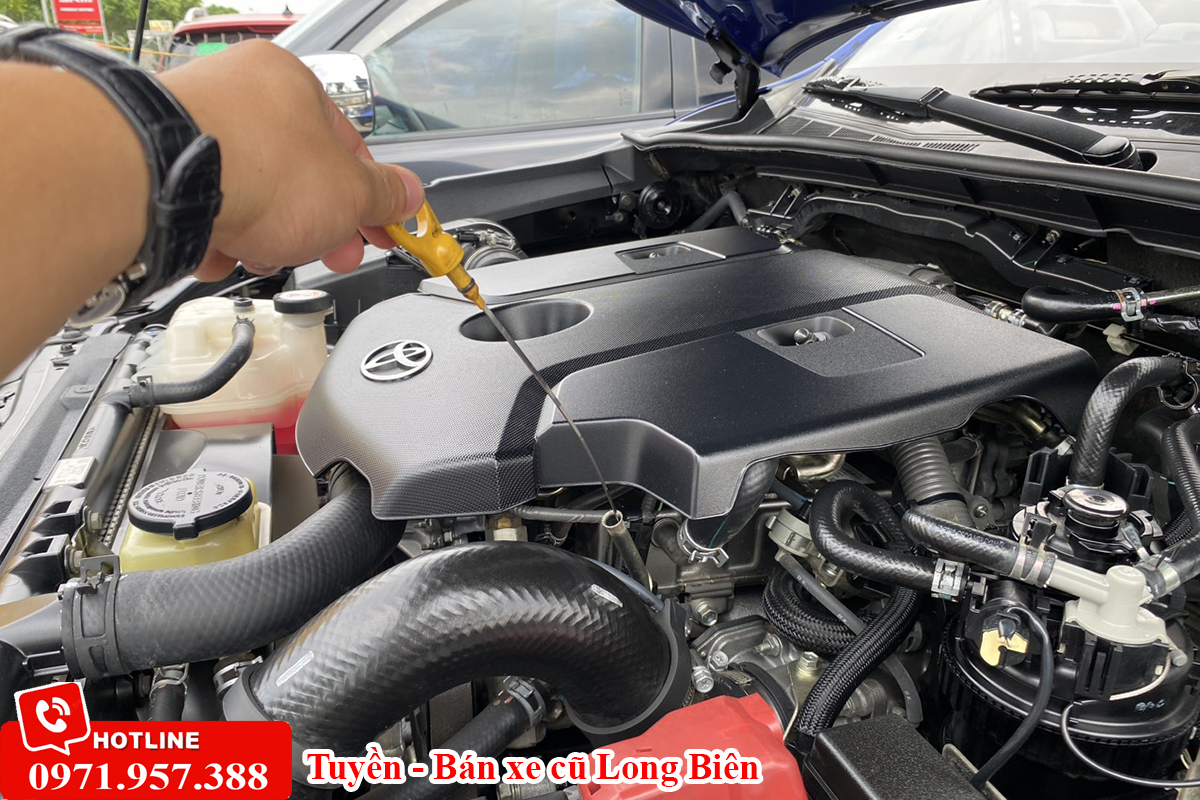 kiểm tra nhớt động cơ - động cơ xe cũ