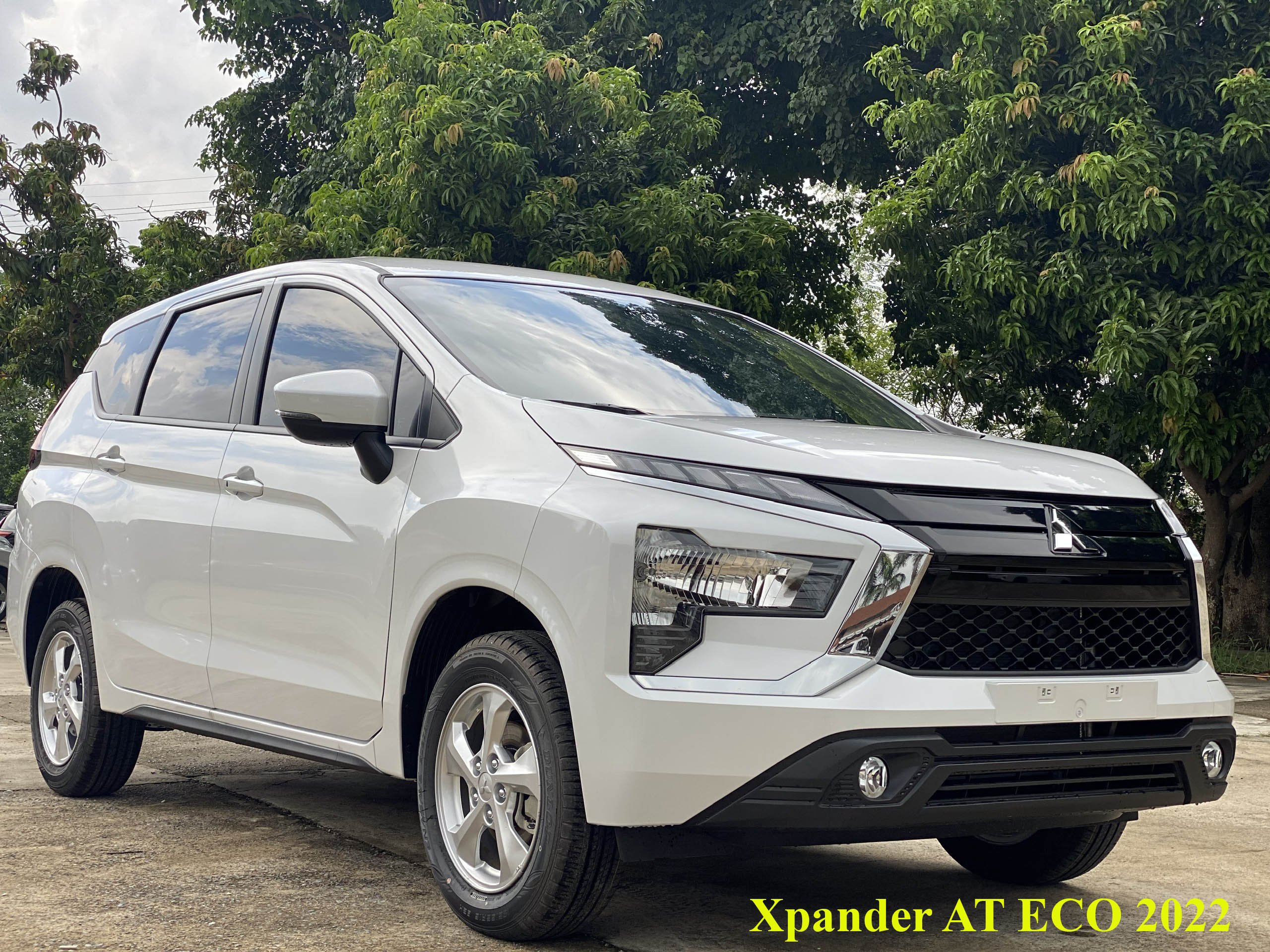 Xe Xpander Eco 2022 đã qua sử dụng màu trắng