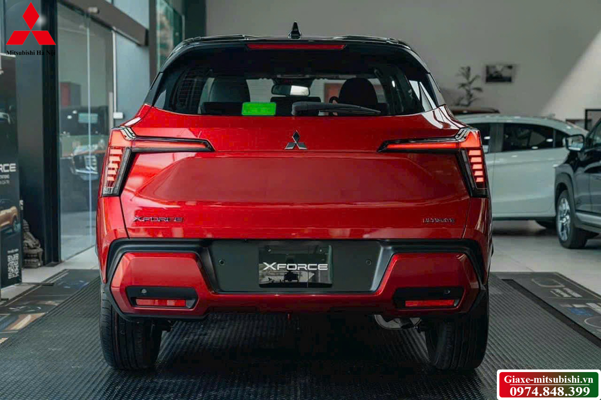 Đuôi xe Mitsubishi Xforce Ultimate