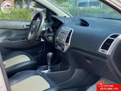 Hyundai I20 AT 2010